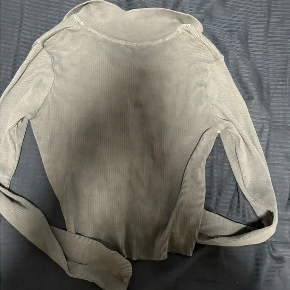 Blue Button-Up Ribbed Cardigan - Picture 2 of 3